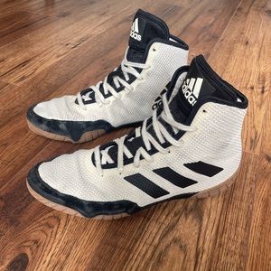 Men’s Adidas Tech Fall 2.0 Wrestling Shoes size 8